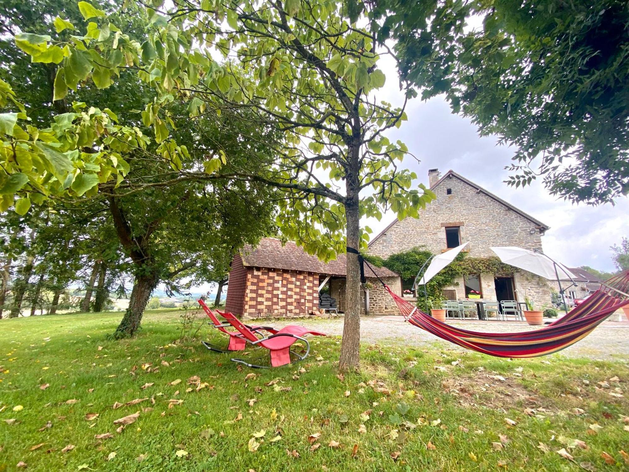 فيلا Spacious Country House In Normandie Moulins-le-Carbonnel المظهر الخارجي الصورة